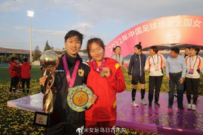 今天，巴萨官宣了新援罗克，虽然罗克初来乍到，甚至恩德里克还未正式加入皇马，但由于年龄相仿加上关系密切，媒体已经开始在渲染两人之间的竞争，是西班牙国家德比之中的巴西德比。